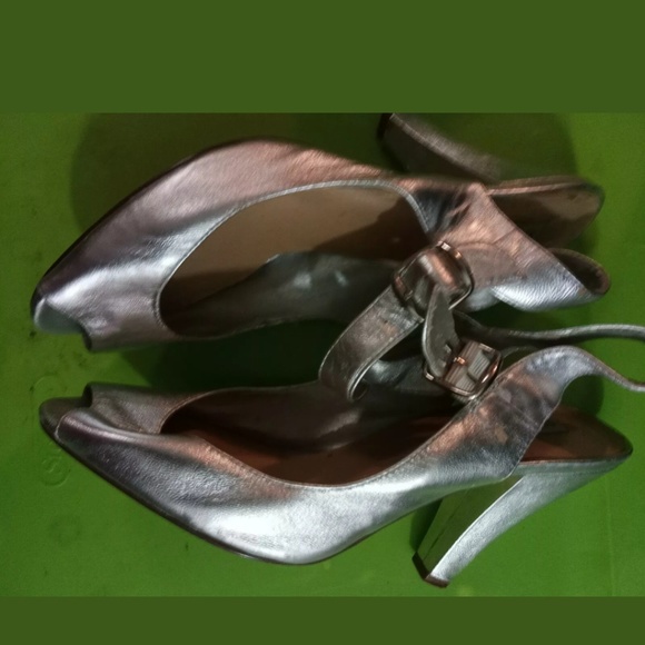 Steve Madden 9.5 - Picture 8 of 8